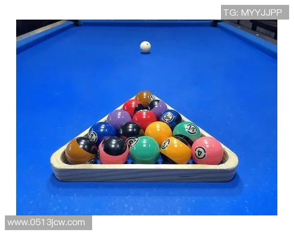 台球运动的技巧与策略探秘:从基础入门到高级对抗的全面解析